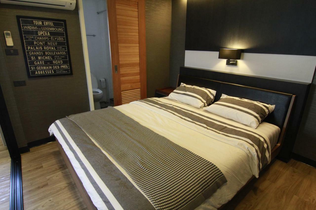 バンコク都 S Bloc Saladaeng Bed & Breakfast エクステリア 写真