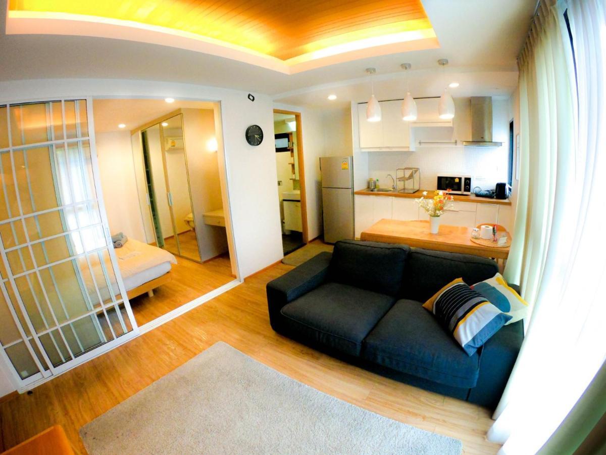 バンコク都 S Bloc Saladaeng Bed & Breakfast エクステリア 写真